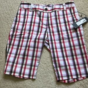 Lija GOLF SHORTS.  Great plaid color